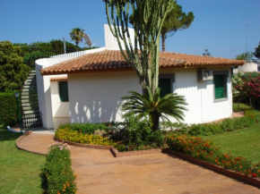 Villa in Residence La Bussola